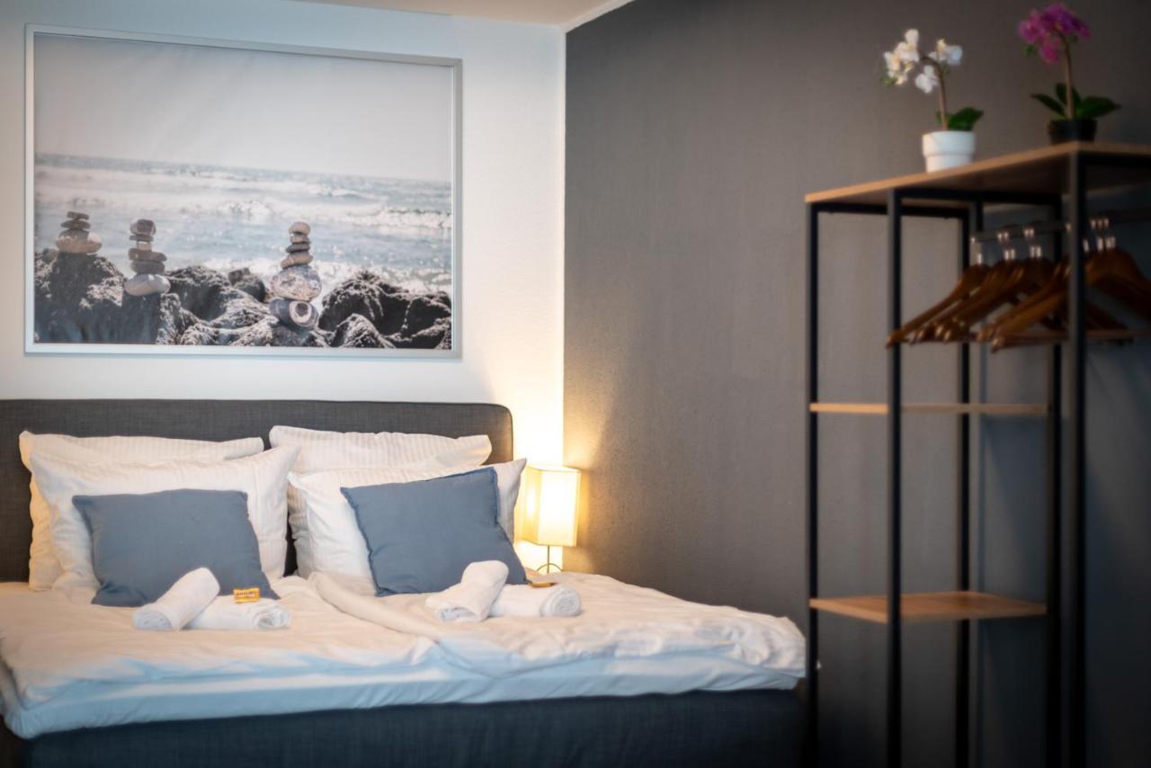 Federnest - Luxus-Studio - Kingsize Boxspringbett - Home-Office Mit Monitor Und Drucker - 11 Min Hbf Duisburg Exteriör bild